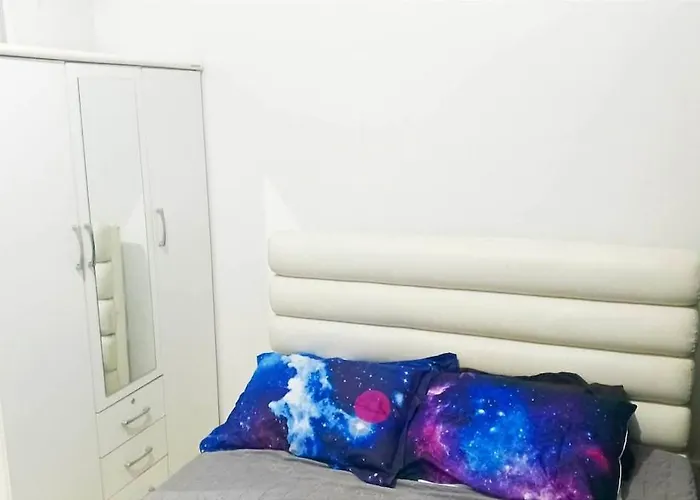 Apartamento Fernly Turf At Ama Tower Residences, Edsa Ortigas Cbd W Pool Gym Manila